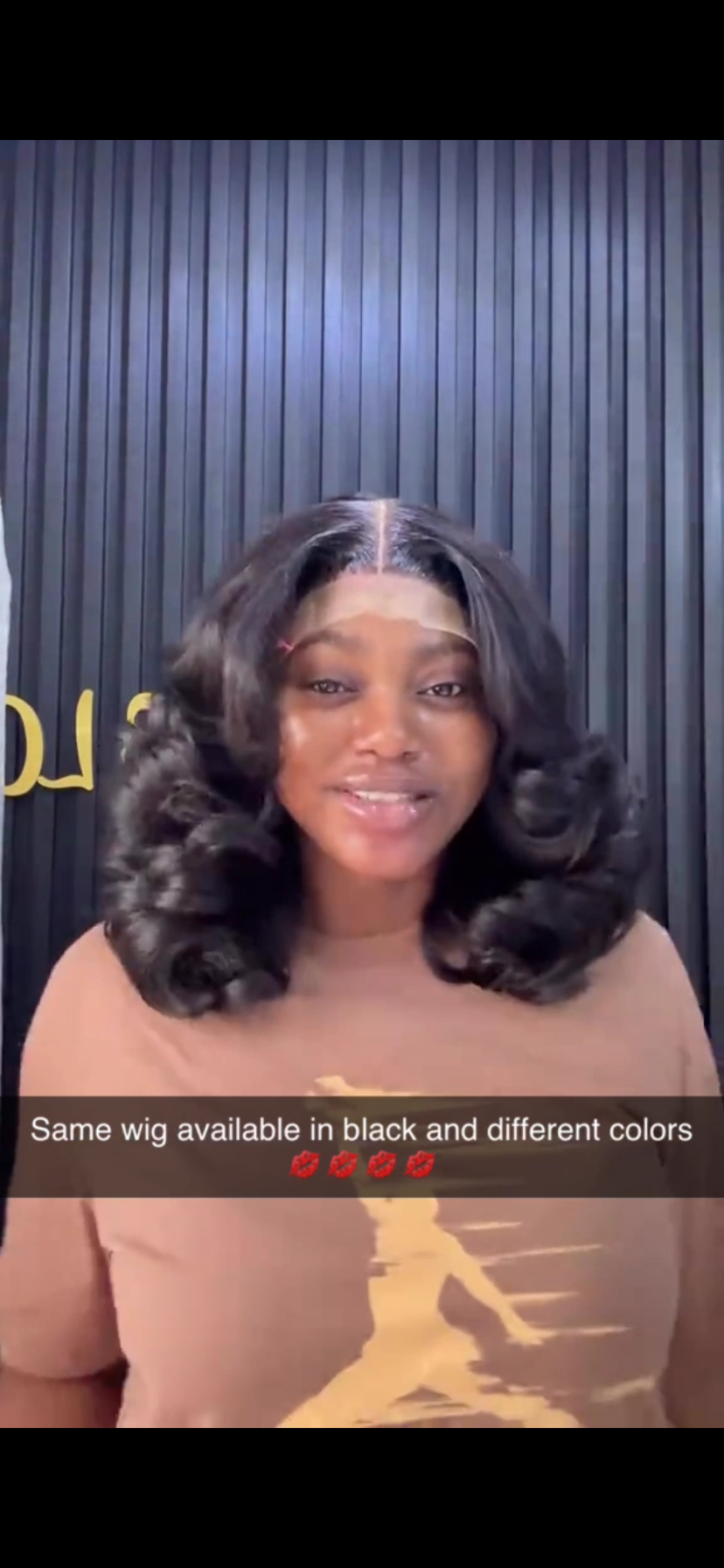 Short bounce wig black